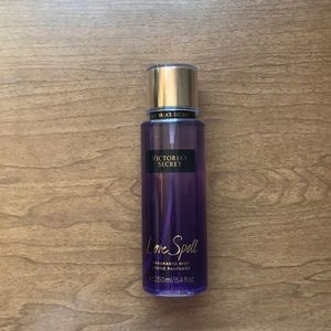 ❌RESERVED❌ Victoria’s Secret love spell